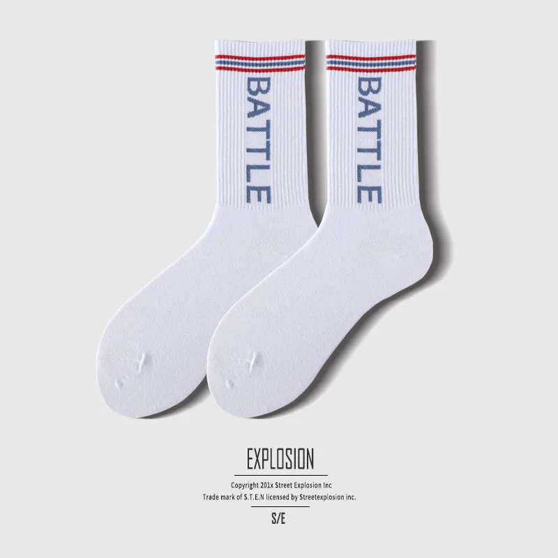 

High quality cotton socks sports wild Harajuku street baseball rainbow striped socks men and women hip-hop alphabet socks 037