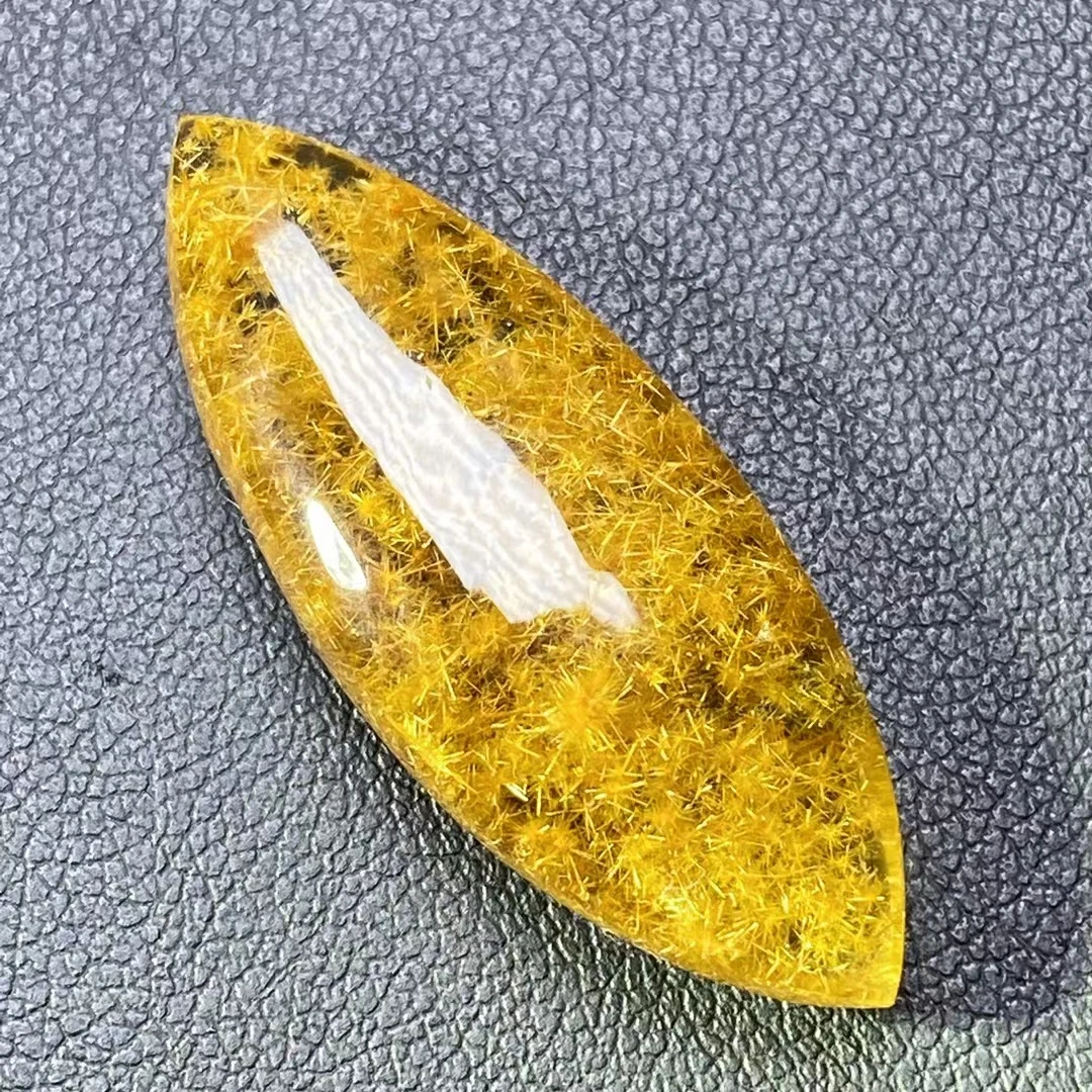 

Genuine Natural Gold Rutilated Quartz Titanium Pendant 34*14*8mm Crystal necklace Flower Rutilated Quartz Necklace AAAAA