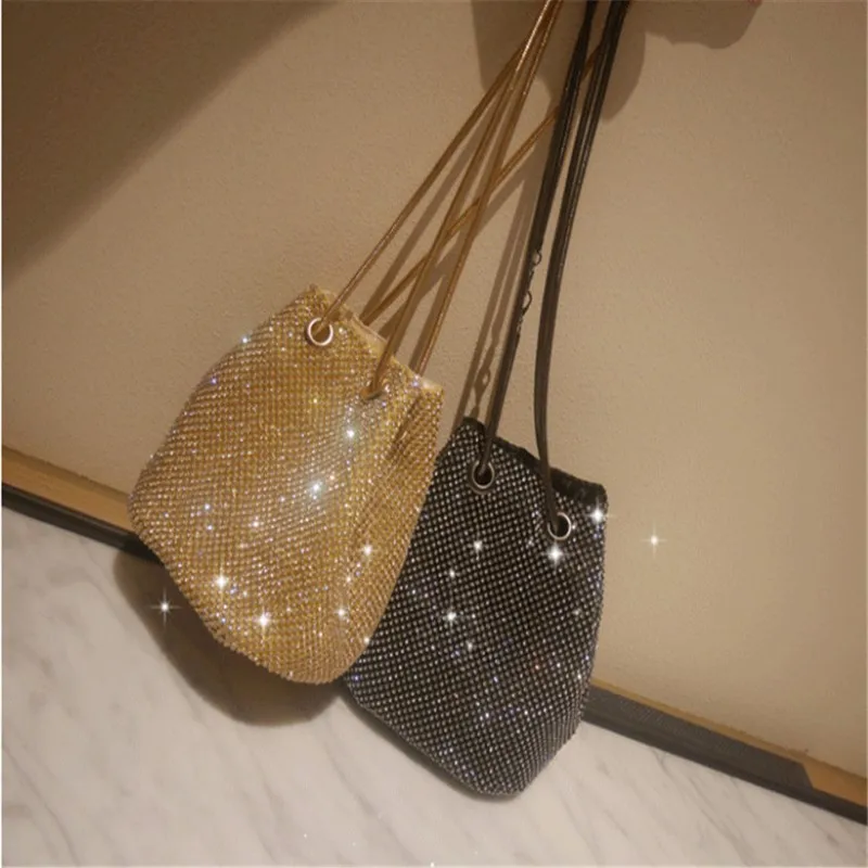 

14x15CM Diamond Handbag a5541