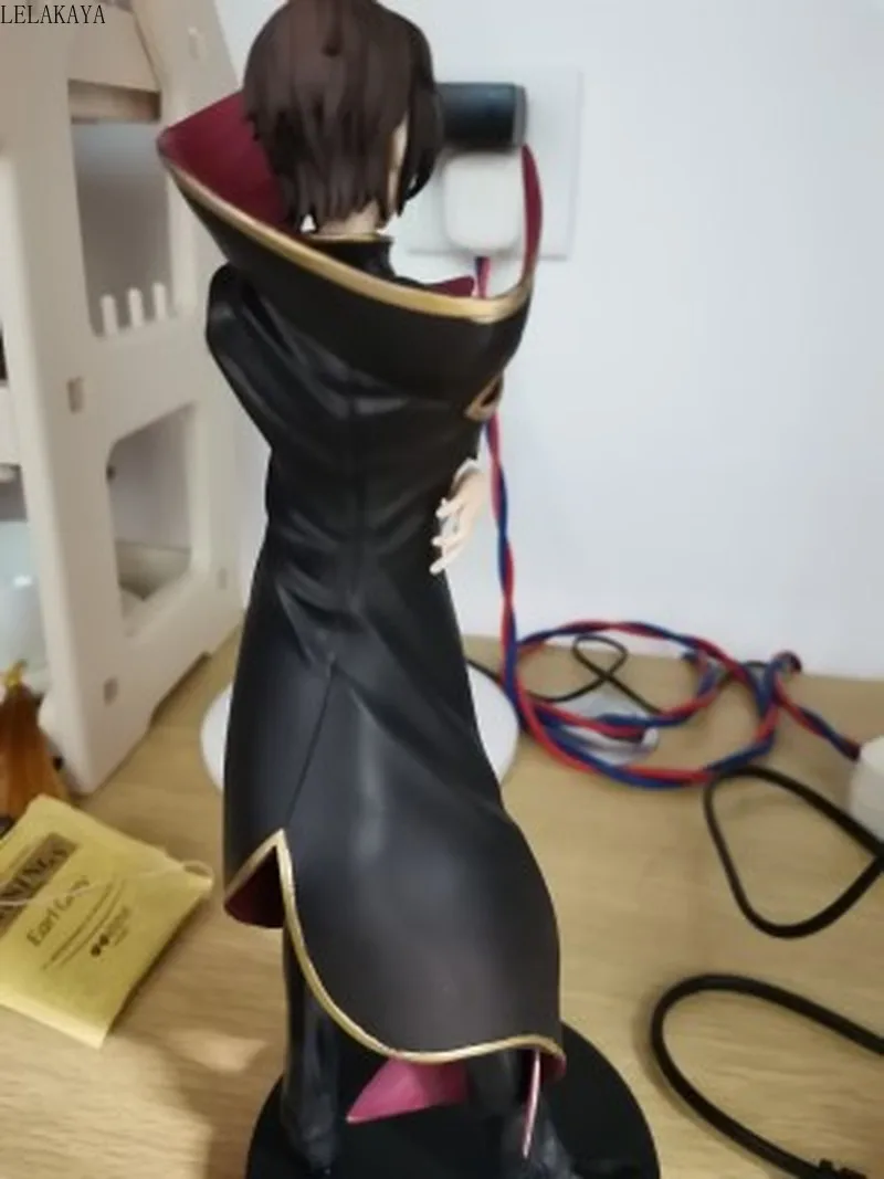 Короткая футболка с героями из японского аниме Code Geass Lelouch of The Rebellion C.C. Lamperouge