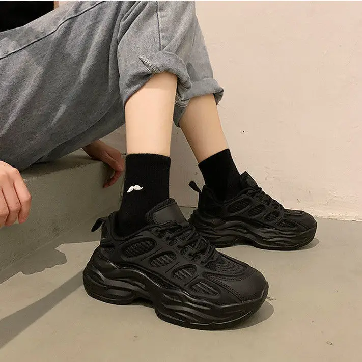 

Women Shoes 2021 Spring Ins Hot Women Sneakers Ulzzang Fahion Girls Chunky Shoes Female Thick Sole Sport Sneakers Plus Size 43