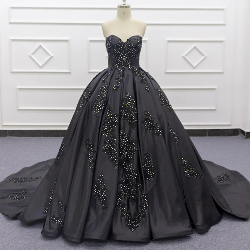 

Molanda Hung 2021 Charming Black Wedding Dress Sweetheart Strapsless Appliques Beaded Ball Gown Lace Up Vestido De Noiva SJ337