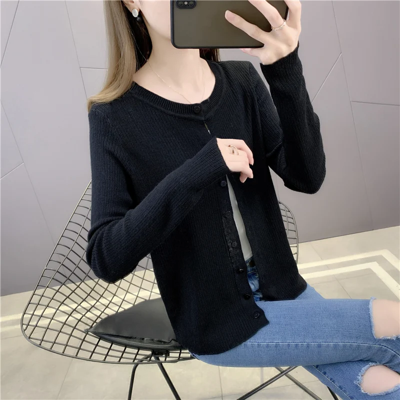 Однотонный вязаный кардиган с длинным рукавом и круглым вырезом 20887 |