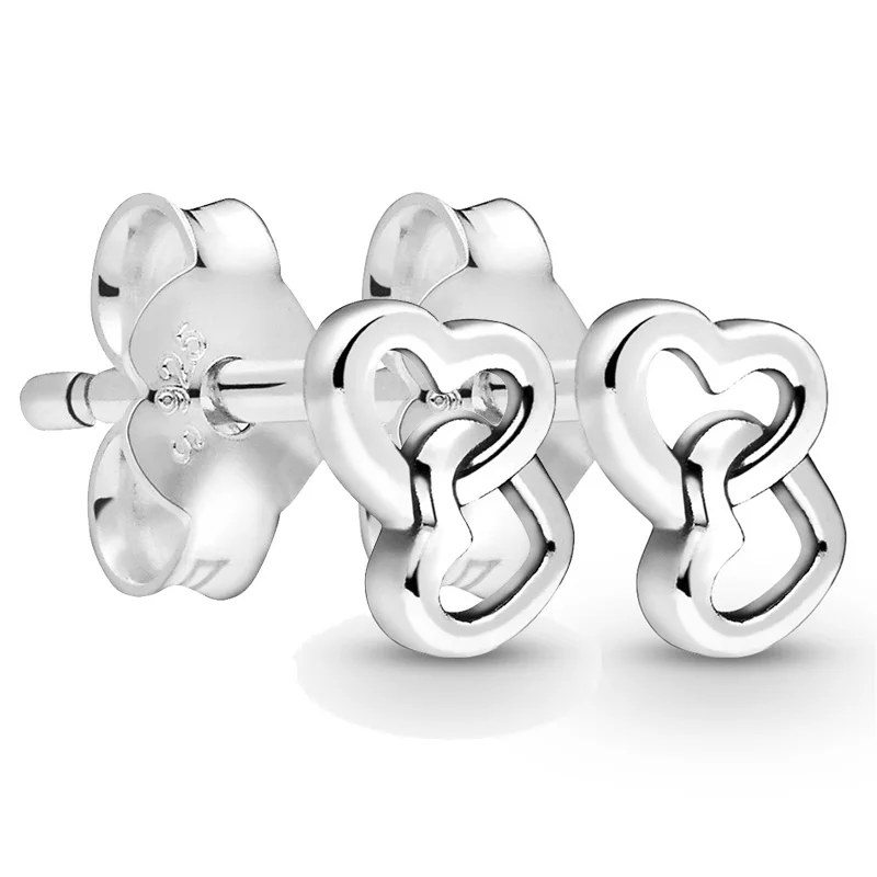 

Женские серьги-гвоздики из серебра 925 пробы в виде сердца