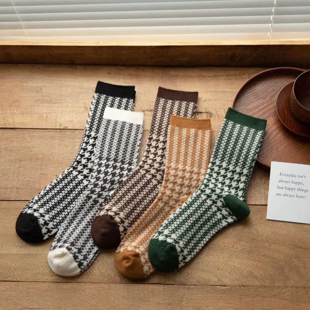 

New Retro Women Houndstooth Socks Fashion Autumn Winter Warm Soft Cotton Breathable Japanese Splicing Color Girls Casual Hosiery