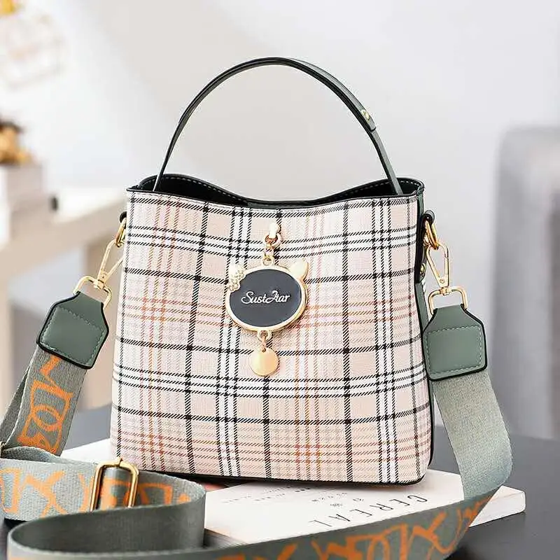 

DL093-24 New Korean fashion women's bags, one-shoulder diagonal handbags, handbags