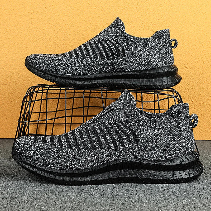 Men Shoes Lightweight Sneakers Men Fashion Casual Walking Shoes Breathable Slip on wear-resistant Mens Loafers Zapatillas Hombre