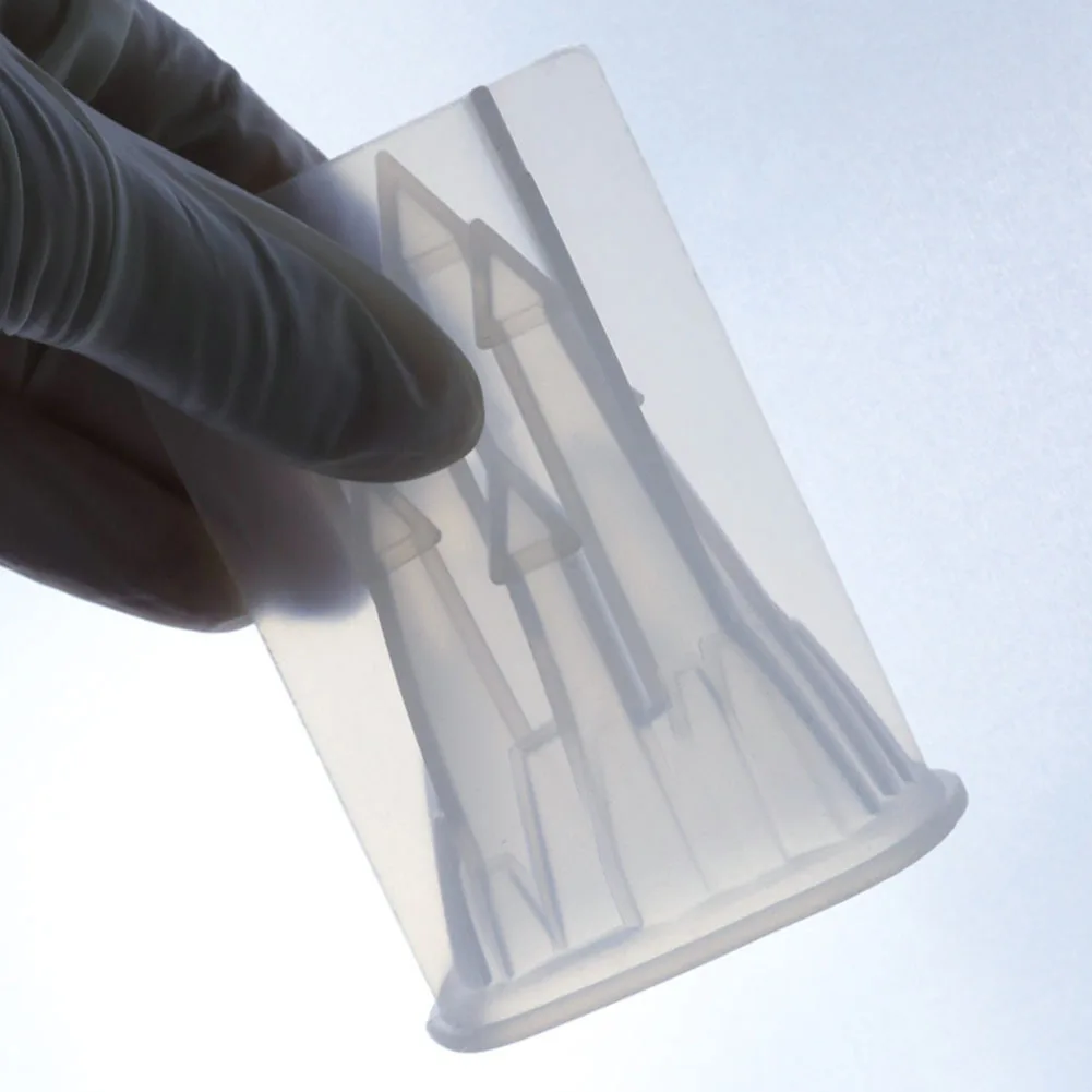 

DIY crystal glue 3D stereo castle silicone mold Fantasy and gorgeous high mirror castle Cake decoration Handmade decoration