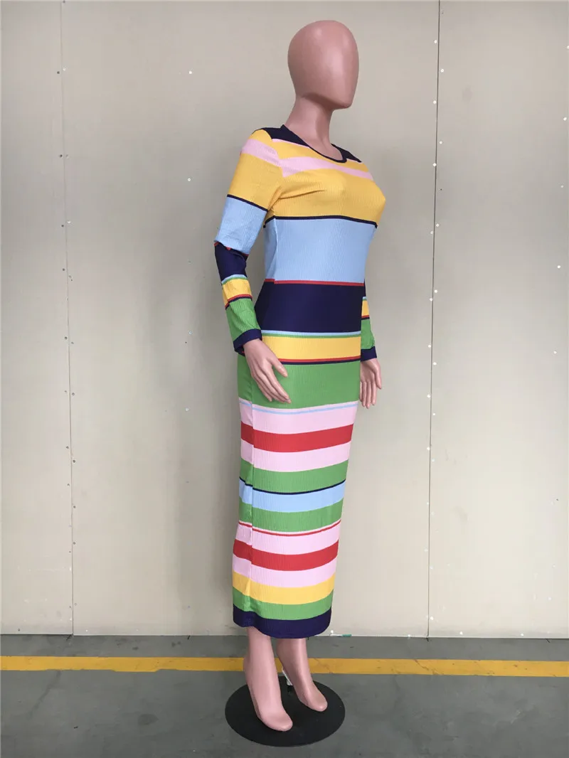 Женское платье-макси в радужную полоску с длинным рукавом | Женская одежда