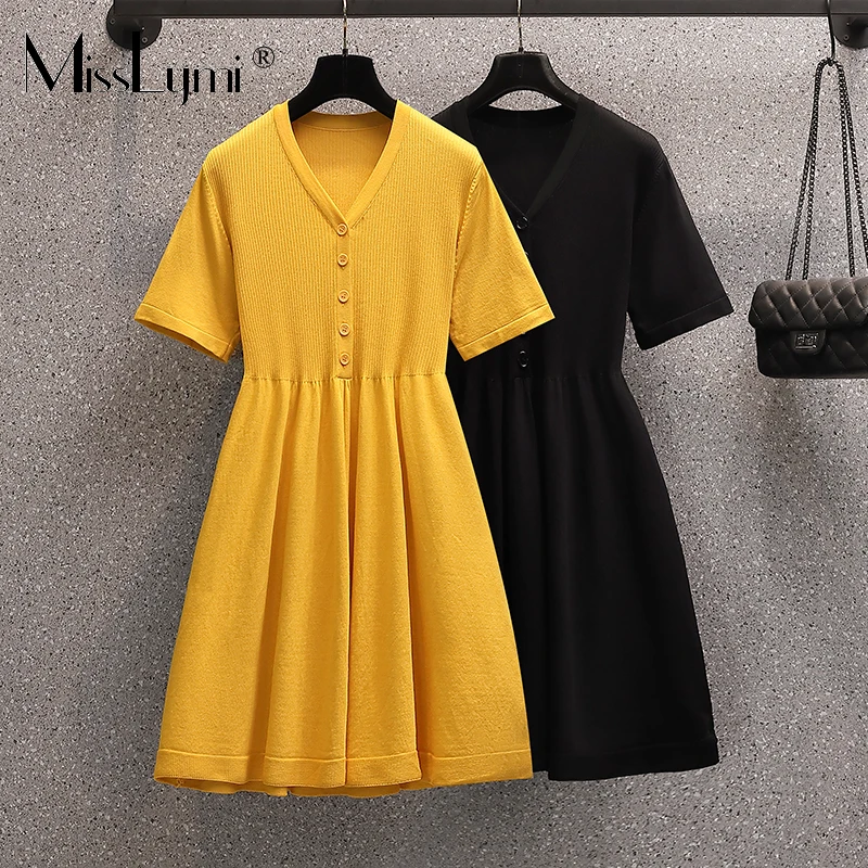 

L-4XL Plus Size Women Korean Knitted Dress Yellow Summer 2021 New Fashion Casual V-neck Short Sleeve Single Breasted Loose Dress
