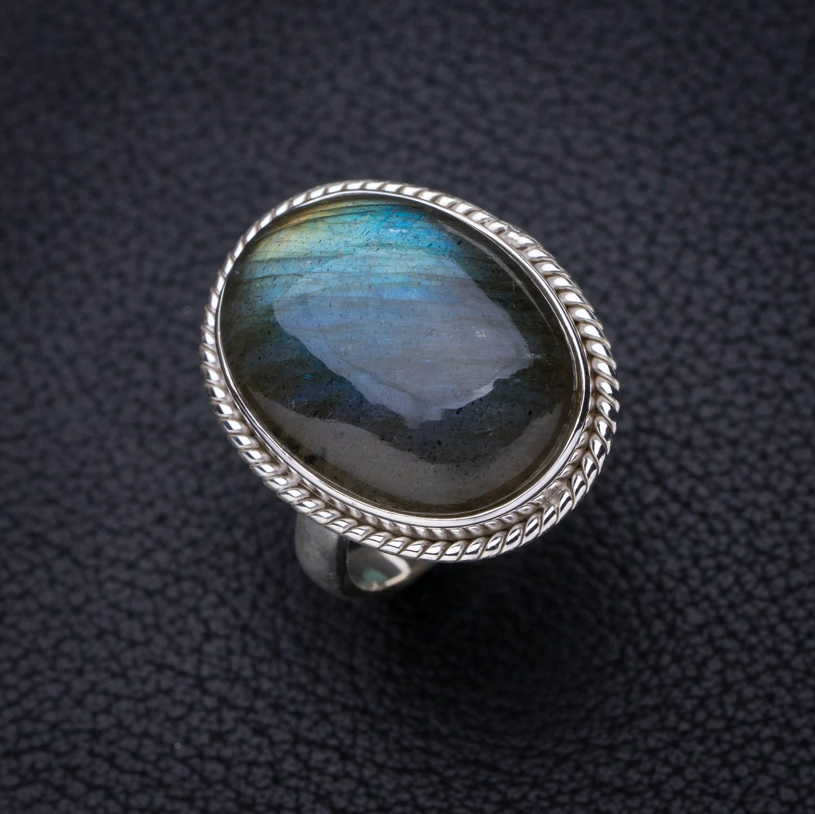 

StarGems Natural Blue Fire Labradorite Handmade 925 Sterling Silver Ring 7 E7163