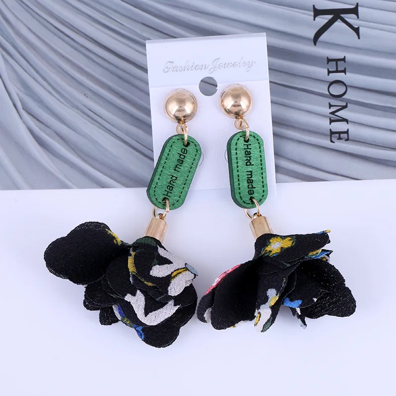 Green BaiHua Liuxsp женские тканевые висячие серьги с кисточками, длинные серьги, Мода, новые серьги с подвеской, деревянные тканевые женские серьги, лучший подарок - Окраска металла: Green BaiHua