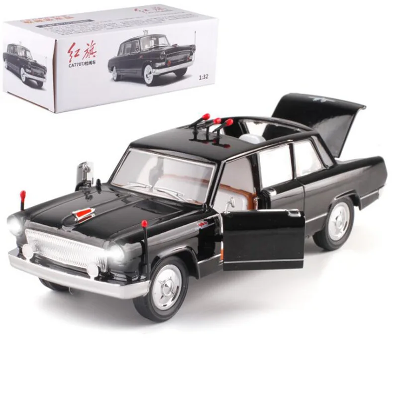 

1:32 Metal Alloy China Classic red flag sedan parade Auto Car Model Pull back Diecast Vehicles Toys F Children toy model display