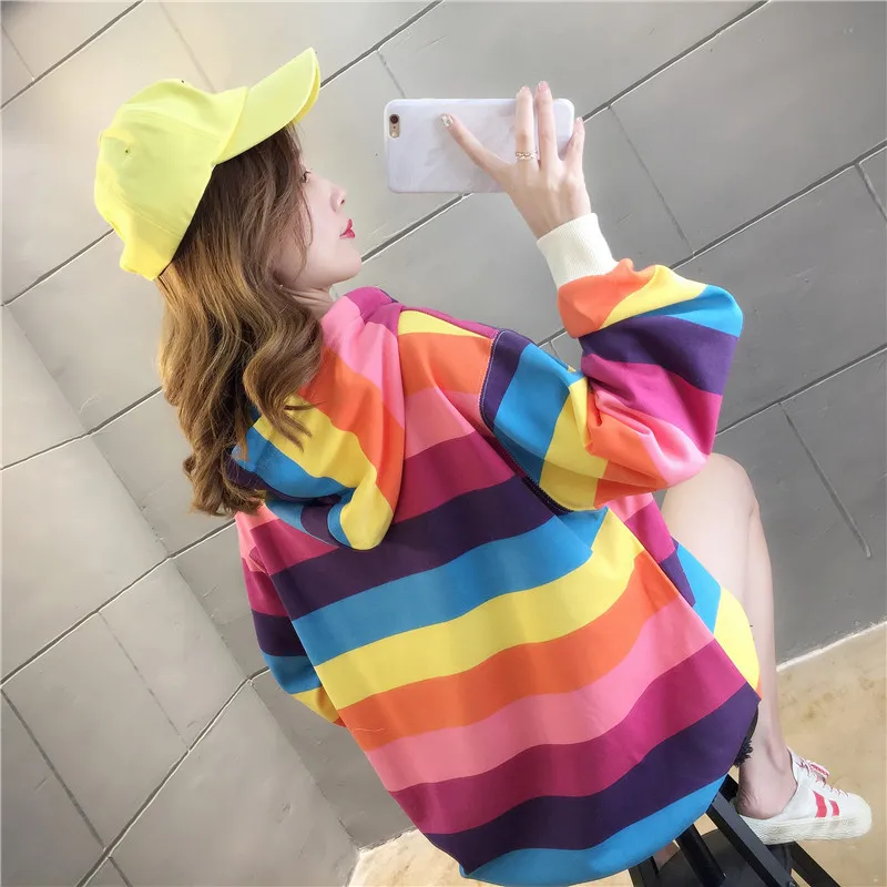 Толстовка женская оверсайз в радужную полоску свободная одежда с длинным