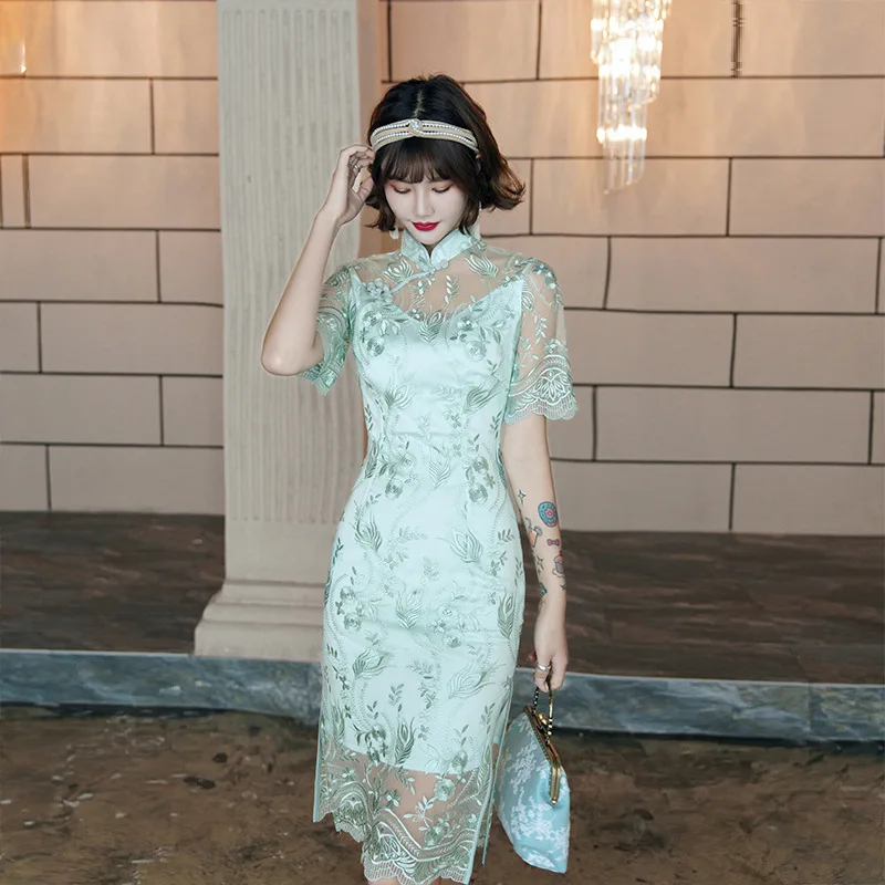 

2020 Chinese Dress Qipao Women Cheongsam Modern Short Sleeve Light Green Lace Sexy Dresses Vestido Chino Mujer