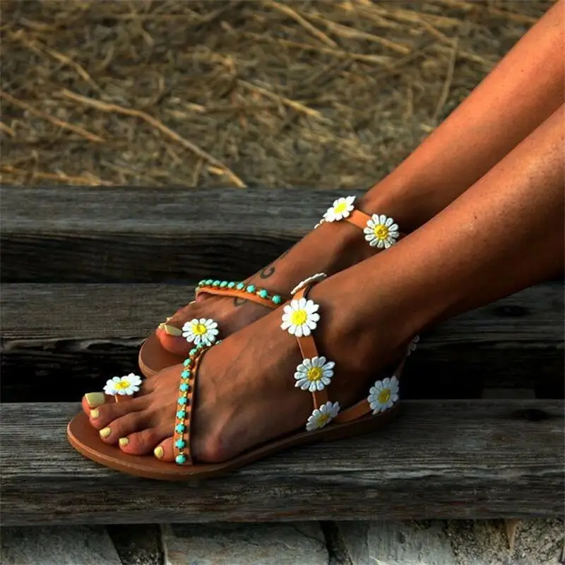 

New Women's Shoes Fashion Trend Solid Color PU Small White Flower Lace Toe Ring Flat Heel Comfortable and Elegant Sandals 6KF194