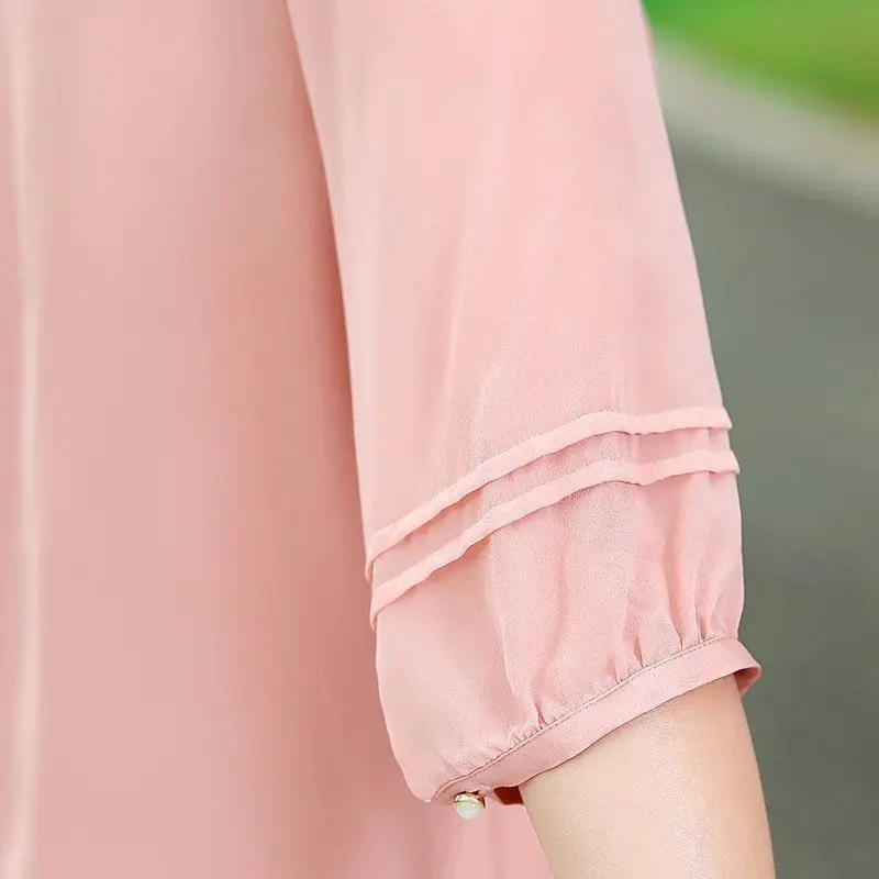 

Plus size 5XL Women Spring Summer Style Chiffon Blouses Shirts Lady Casual Half Lantern Sleeve V-Neck Ruffles Decor Blusas Tops