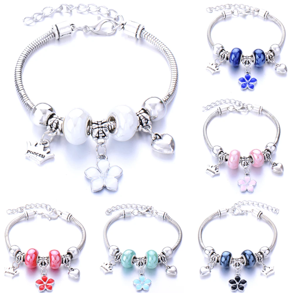 

Silver Color Lovely Crown heart pendant Charm Bracelets With Cartoon Leaves Beads Bracelets For Women Jewelry Gift Bangle Gift
