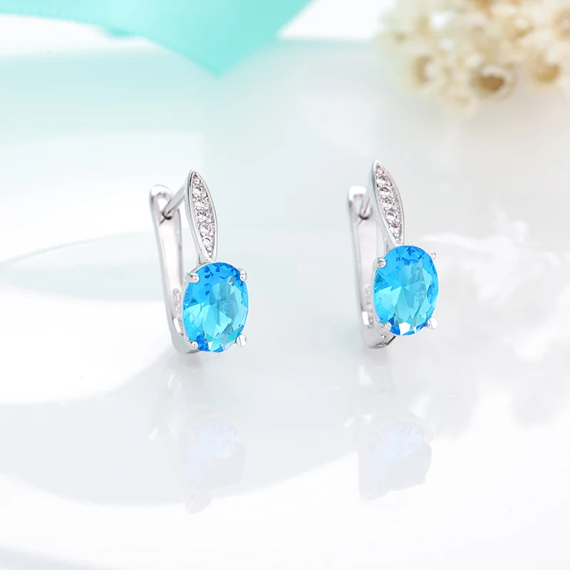 4-silver MAIKALE, классические циркониевые серьги-гвоздики, Красочные CZ Кристалл, золото; серебро; Сережки для женщин, вечерние ювелирные изделия, модные аксессуары, подарок - Окраска металла: 4-silver