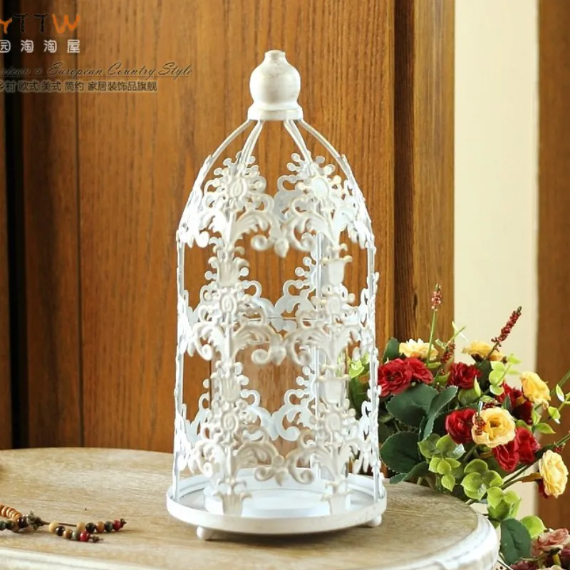 

Vintage Moroccan Candle Holder Hollow Out White Iron Simple Romantic Candle Holder Luxury Home Dinner Table Candlestick MM60ZT