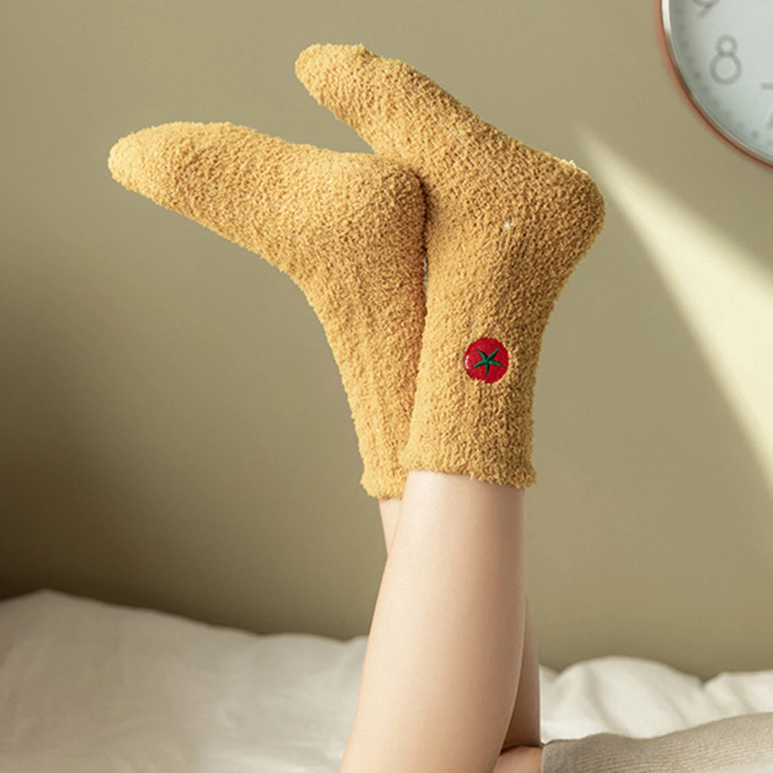 Зимние теплые коралловые Флисовые женские длинные носки с вышивкой домашние для