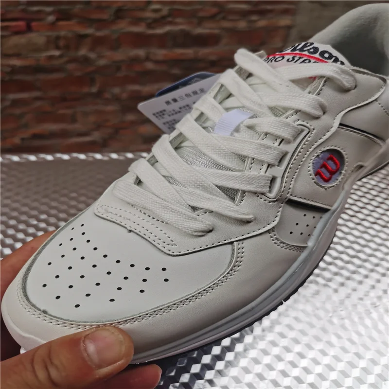 

Sports shoes professional tennis shoes badminton shoes non slip wear resistant light breathable shock absorption