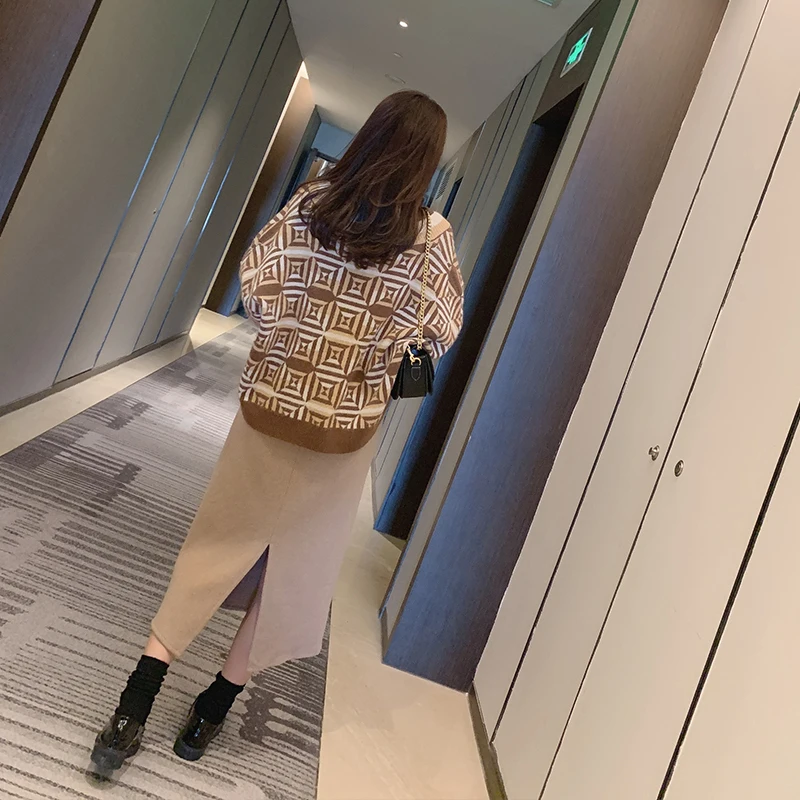 Женский толстый свитер Mishow повседневный свободный клетчатый пуловер с длинным