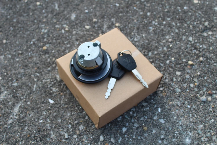 

E0034 For Yamaha 50cc JOG50 Motorcycle Scooter Oil Gas Tank Cap Fuel Tank camp QJ50QT-5 JYM90 Electric Spare Parts