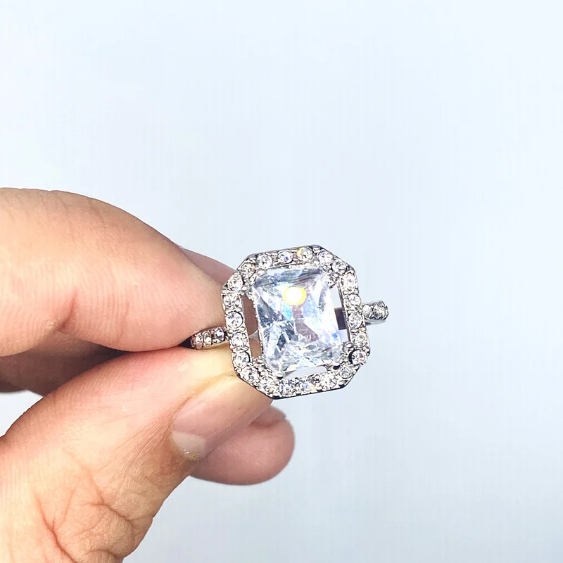 Модный дизайн лидер продаж кольца серебряного цвета с белым квадратным фианитом