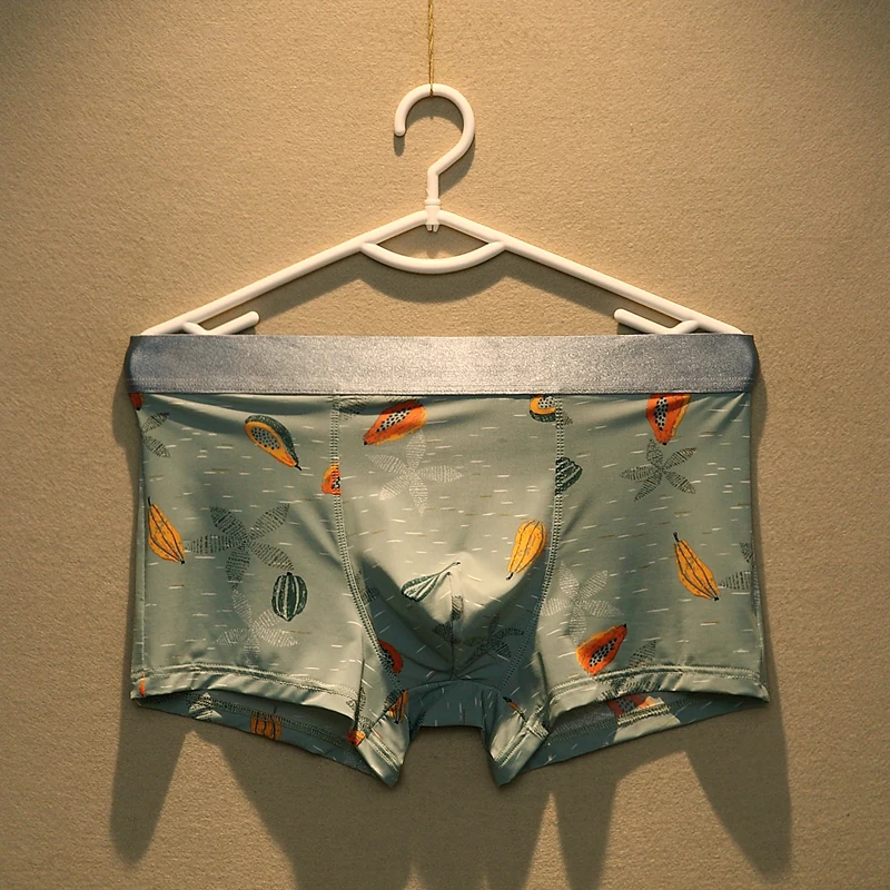 

Ice silk underwear menâ€™s boxer shorts trend personality ultra-thin summer boys silky breathable boxer shorts head