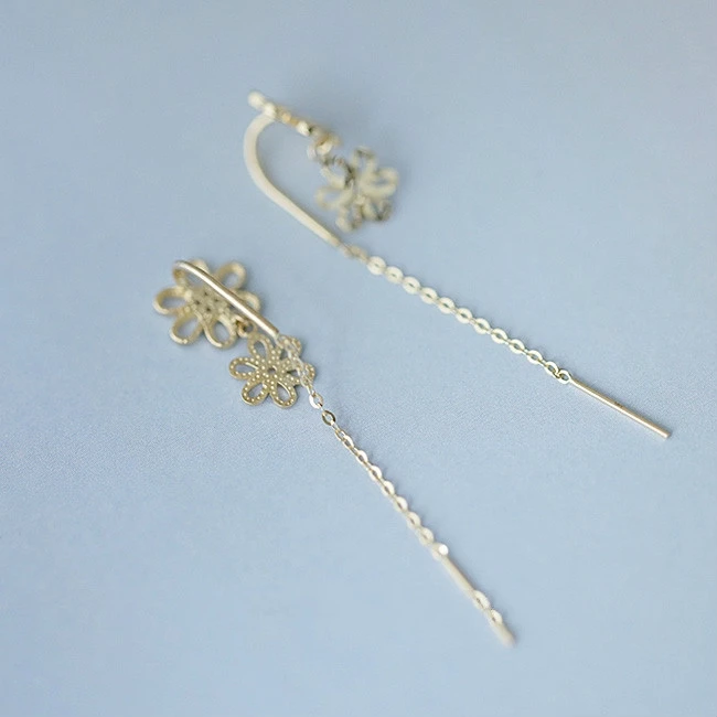 Золотая пачка 14 к с двойными цветами и кристаллами изящная подвеска