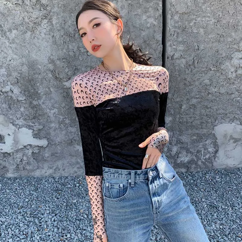 

2021 Summer Designer Moon Print T Shirt Women Turtle Neck Long Sleeve Top Color Block Splicing T-Shirt Underwear Clothing Women