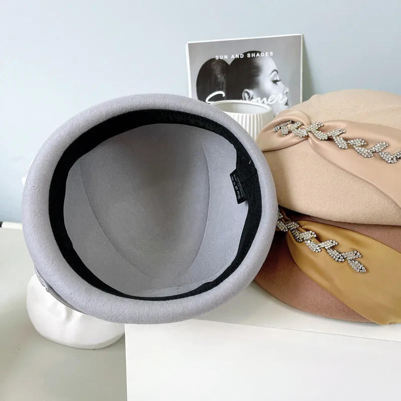 

202107-shi NEW rhinestone Flower chain Webbing grace formal dinner wool lady beret hat women Leisure painter hat