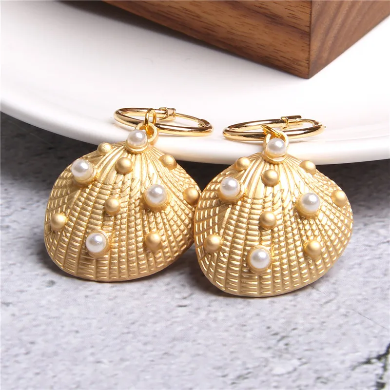 Женские богемные серьги золотого цвета серьги-подвески с металлическим корпусом