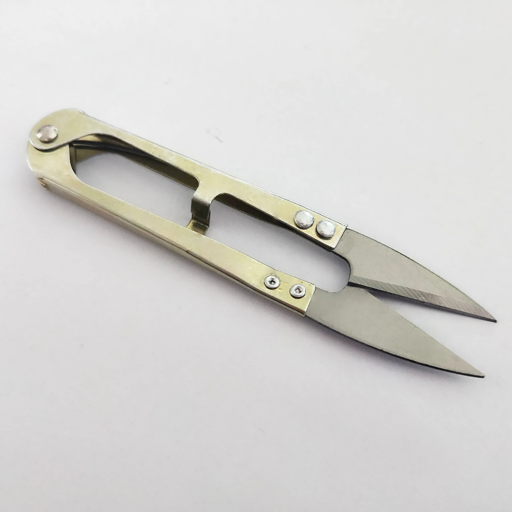 2019 высокое качество 1 шт. полезная отделка Φ U-образные кусачки для шитья вышивки