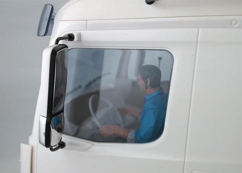 114 модель автомобиля кукла во