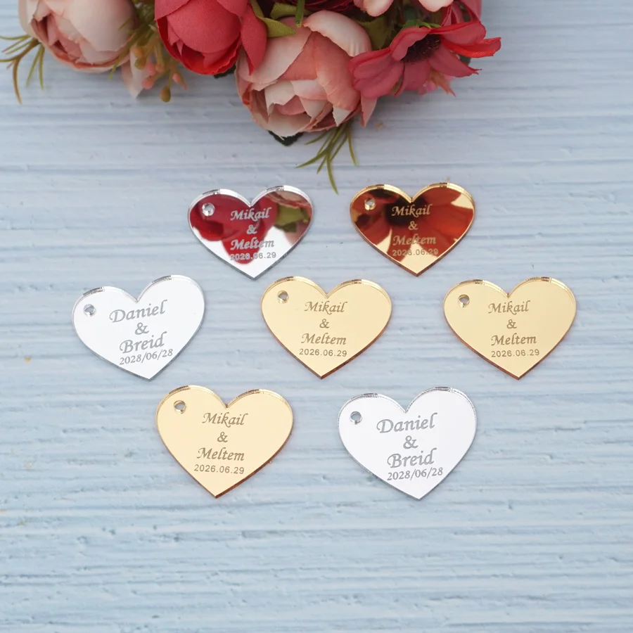 

30pieces Custom Name 3.5cm Small Heart for Guest Gifts Acrylic Mirrors Invitation Cards Wedding Party Favors Hanging Tags