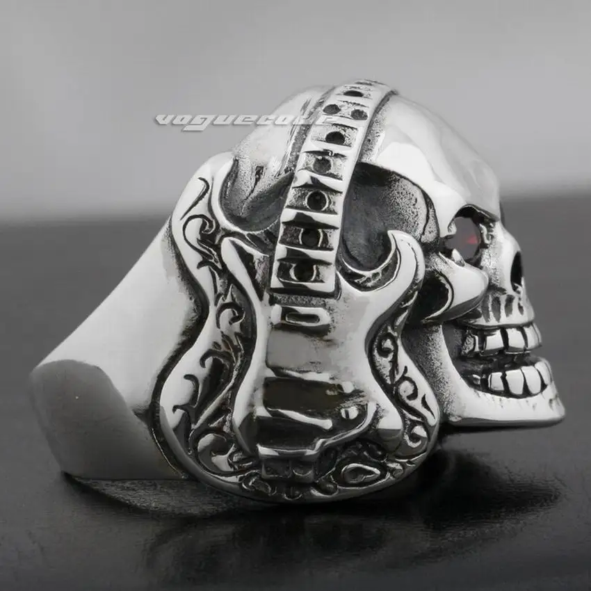 925 пробы Серебряная гитара Музыка Череп Красный глаз с фианитами мужское