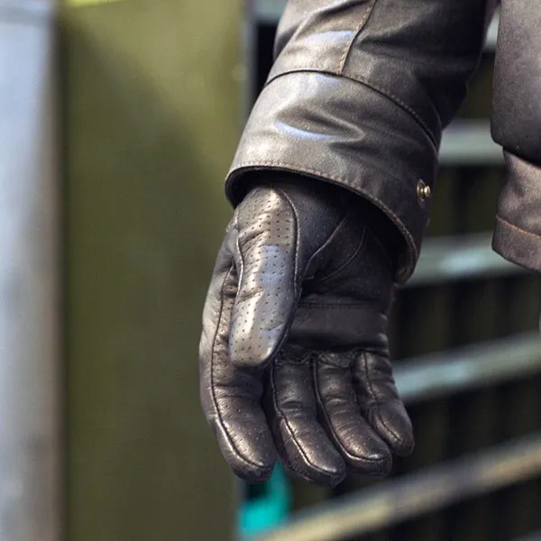 Перчатки мотоциклетные из натуральной кожи для мужчин и женщин, дышащие защитные перчатки для мотокросса, GP, черные, 2018 от AliExpress WW