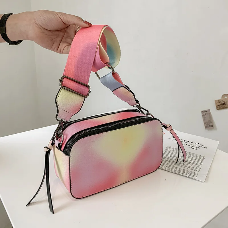 

Fashion Rainbow Bag 2021 New Little Fresh Girl Yang Qi Hundred Wide Shoulder Strap Slanted Shoulder Camera Bag