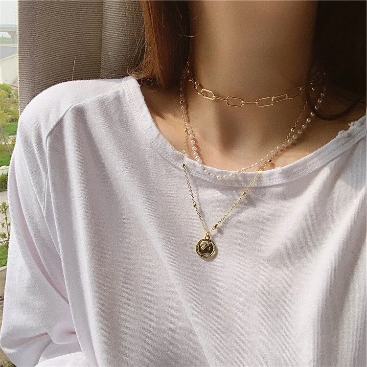 

Layered Chain Necklaces For Women Korean Choker Fashion Gold Necklace Vintage Multiple Layers Pendant Jewelry Gift Accessories