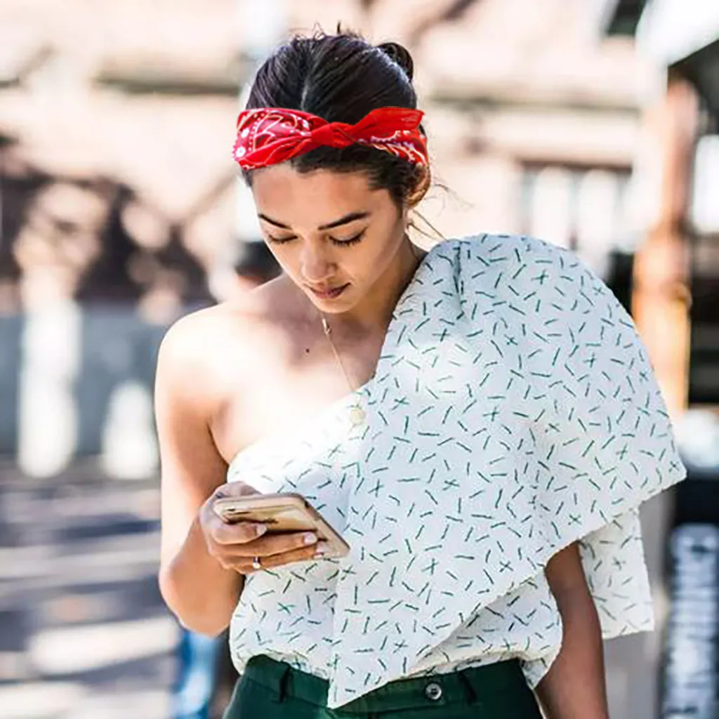 

12pcs Unisex Cotton Blend Scarf Hip Hop Bandana Headwear Hair Band Scarves Wrist Wrap Band Magic Head Square Scarf Bandanas