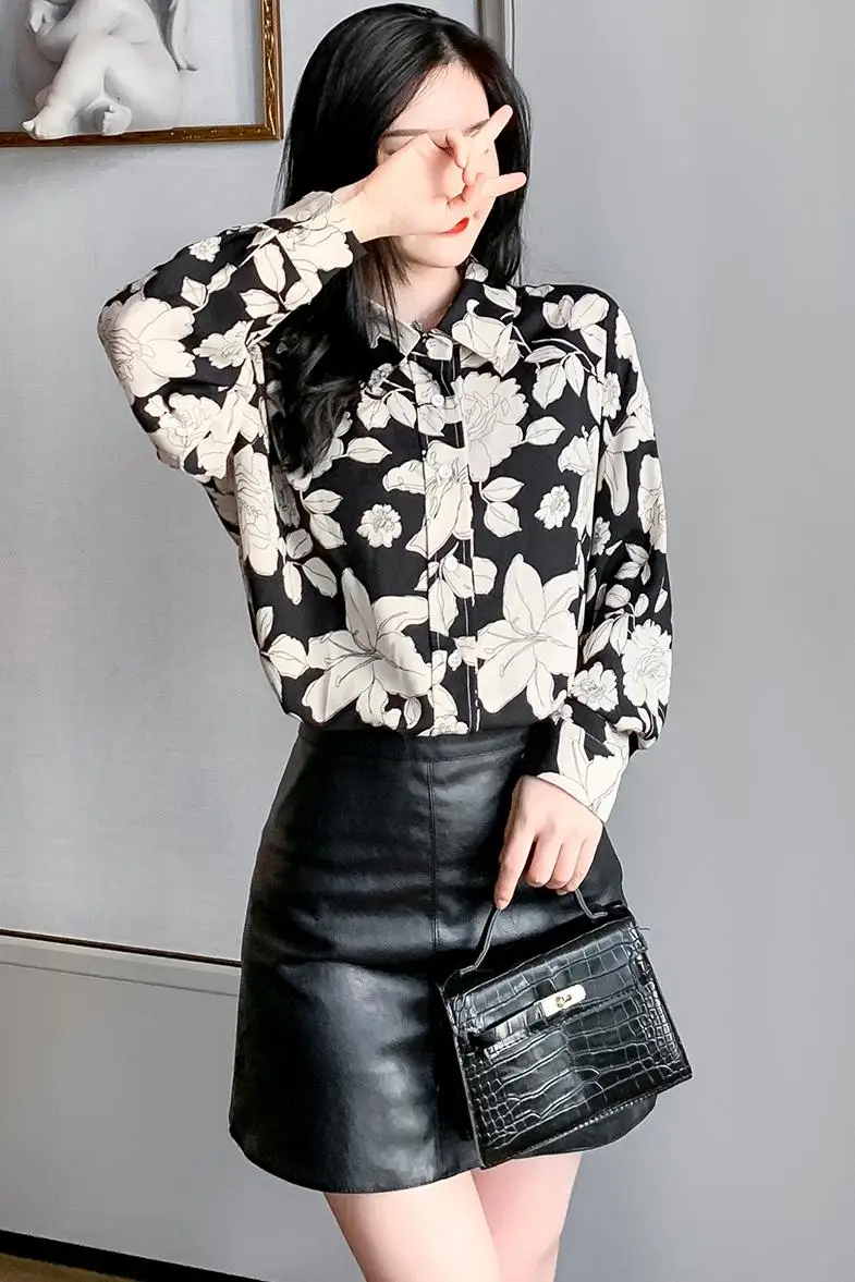 

Women Summer Korean Style Vintage Turn-down Collar Button Shirts Fashion Elegant Office Lady Print Long Sleeve Loose Blouses