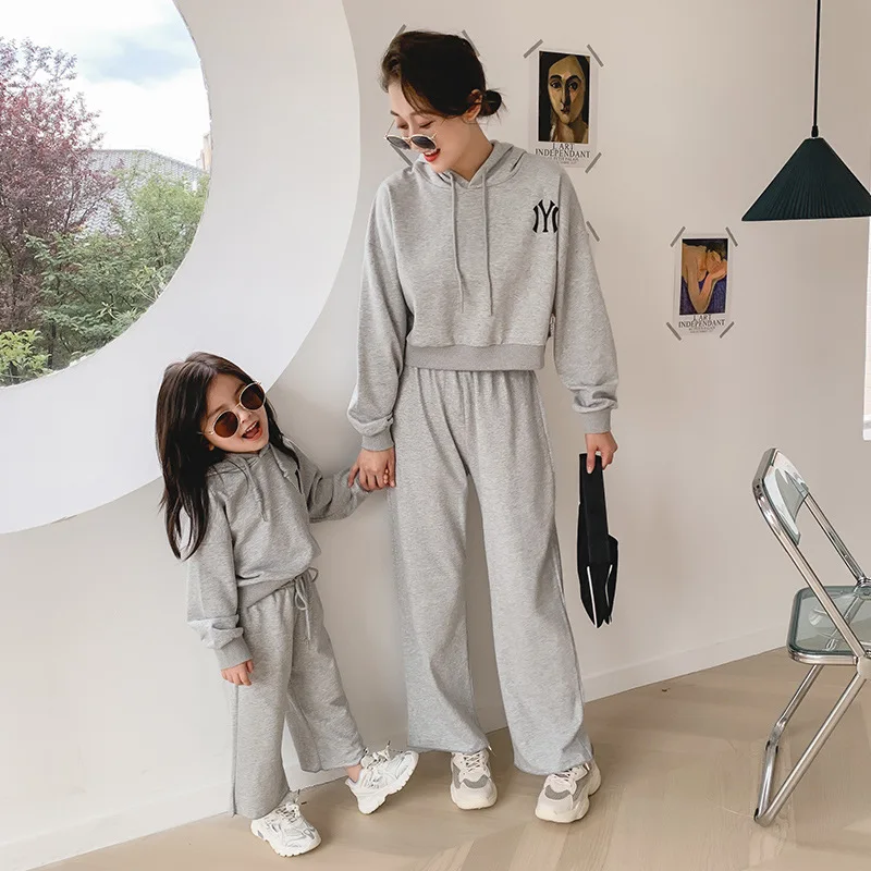 

children's mother and daughter sweater loose hooded sports spring and autumn new casual parent-child wear suit trousers