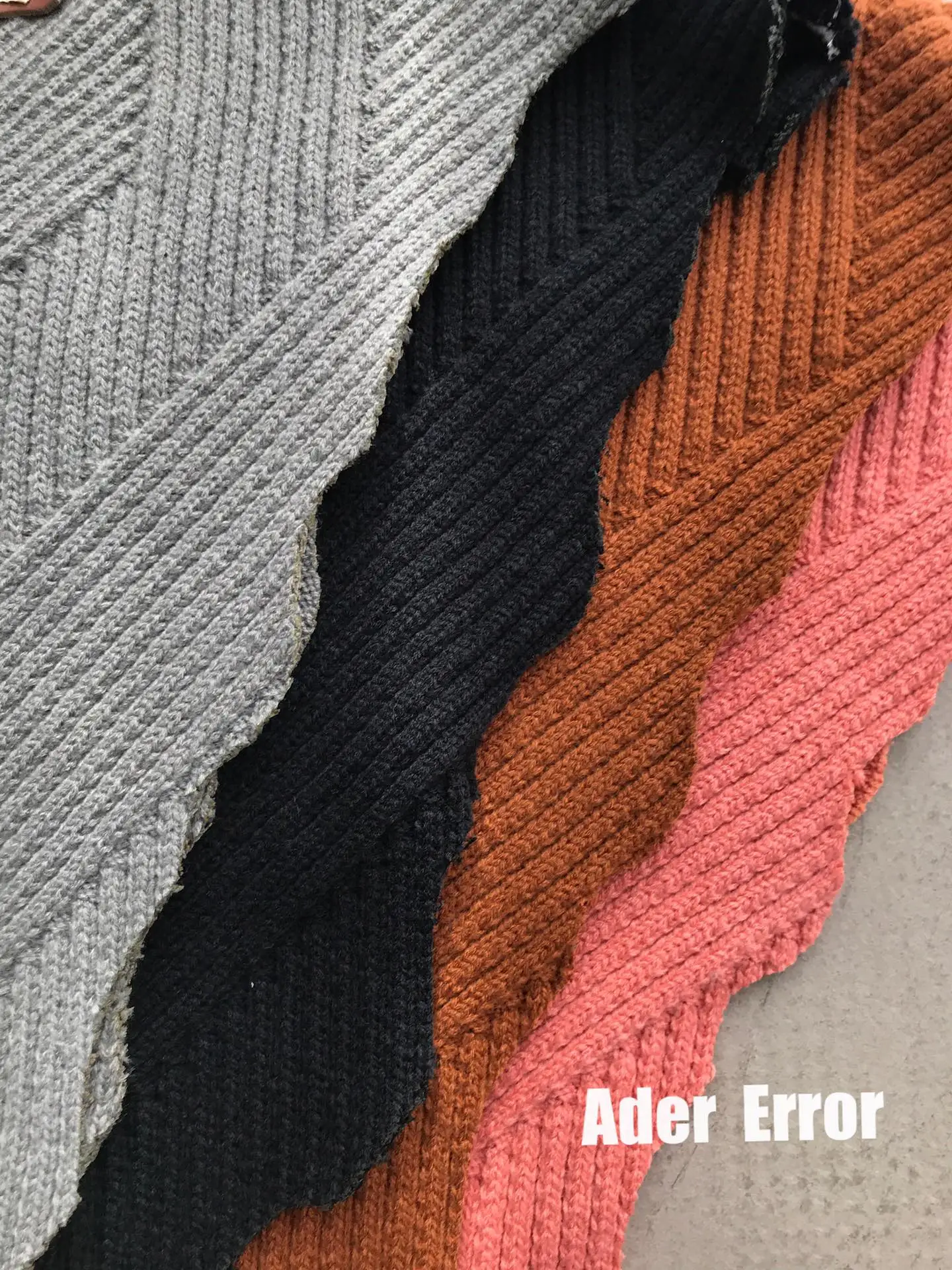 

2021 ADER V-neck Irregular Clipping Sweater Vest Women Couple Solid Color Vest Oversized Hip-hop Casual Adererror Sweater