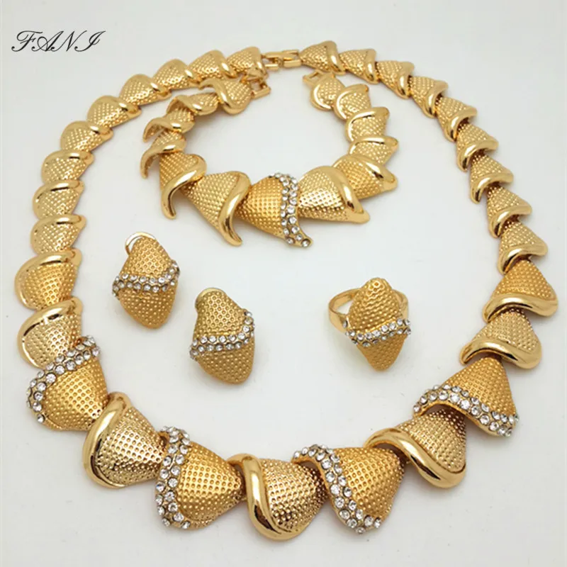 

Fani 2019 Dubai gold-colorful Women Costume Jewelry Sets Nigerian Wedding Brand Jewelry Sets Fashion African Beads Jewelry Sets