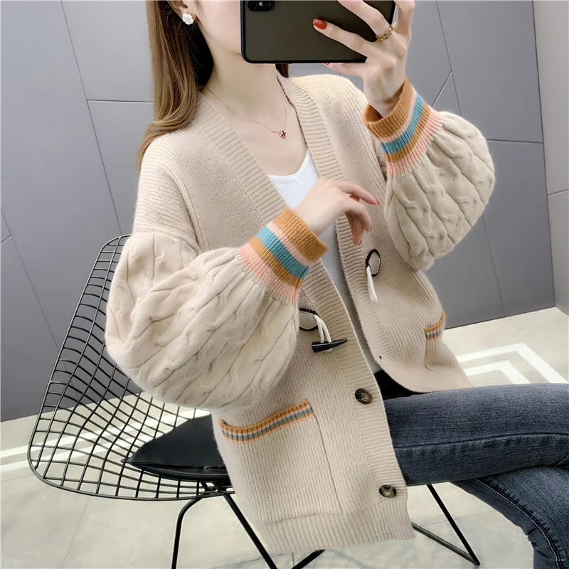 

Room 197832, row 7, No.5, lower] real shot lantern sleeve and button pocket knitted cardigan 59