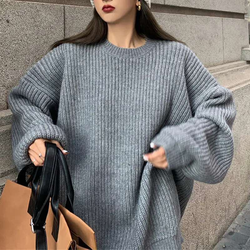 

Женский вязаный Свитер оверсайз, однотонный теплый пуловер с круглым вырезом и длинными рукавами, Свободный Топ в стиле Харадзюку на осень ...