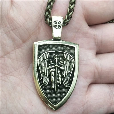Викингов мужчин ожерелье Archangel St. Майкл защитить меня Сейнт Щит защиты Кулон Крылья ангела, ювелирные изделия амулет-талисман Wicca - Окраска металла: Link chain bronze