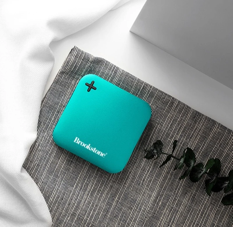 

Новый Портативный Ультратонкий Квадратный Блок питания мощностью 18 Вт с поддержкой быстрой зарядки мощностью 12000 мАч